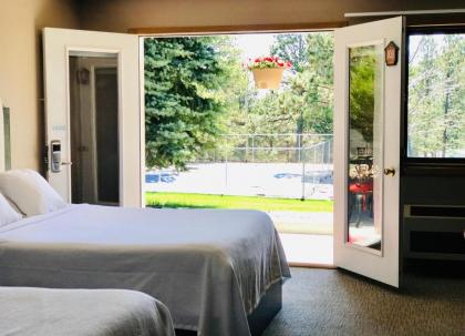 Motel in Custer South Dakota