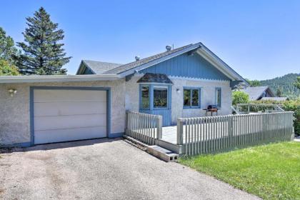 Custer Home with Deck and Porch - Walk Downtown! - image 14