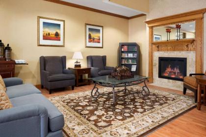 Country Inn & Suites by Radisson Cuyahoga Falls OH - image 10