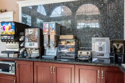 Rodeway Inn Cypress - image 14