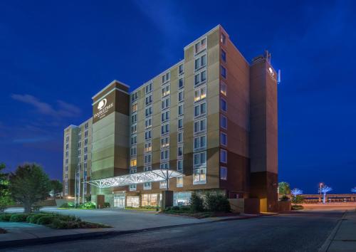 DoubleTree by Hilton Biloxi - main image