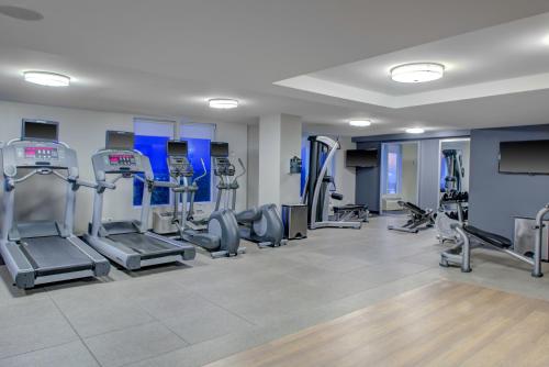 DoubleTree by Hilton Biloxi - image 5