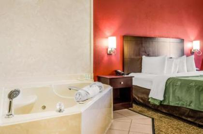 Quality Inn Biloxi - Ocean Springs - image 5