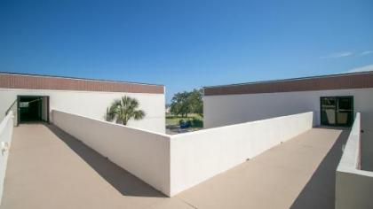Ocean Club by Biloxi Beach Resort Rentals - image 4