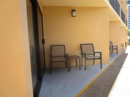 Best Western Oak Manor - image 2