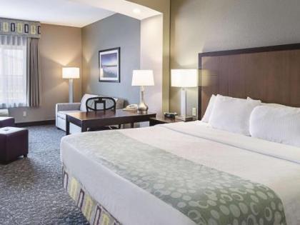 La Quinta by Wyndham Biloxi - image 2