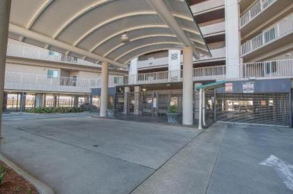 Sea Breeze by Biloxi Beach Resort Rentals - image 2