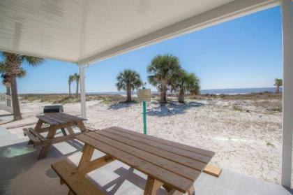 Sea Breeze by Biloxi Beach Resort Rentals - image 4