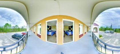 Dahlonega Mountain Inn - image 13