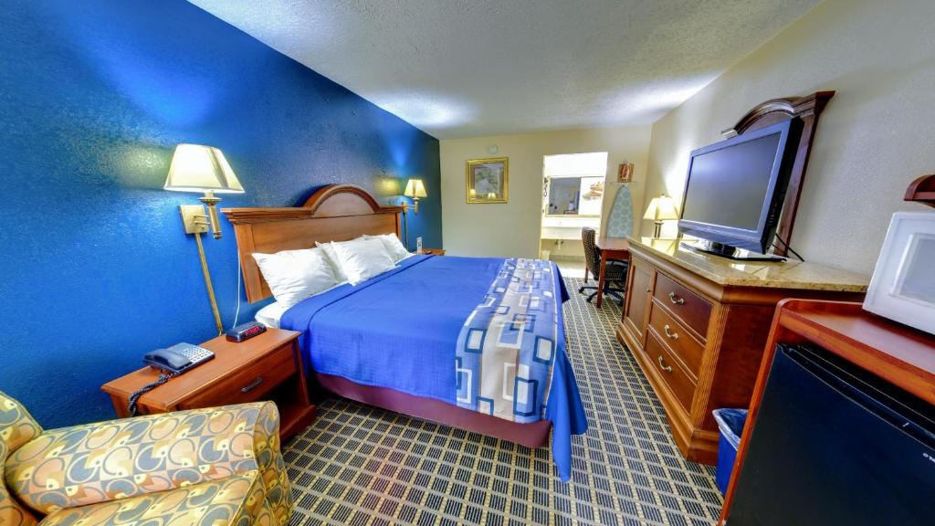 Dahlonega Mountain Inn - image 3