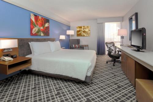 Hilton Garden Inn Dallas/Market Center - main image