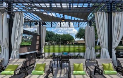 Hilton Anatole - image 10