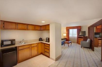 Holiday Inn Market Center an IHG Hotel - image 4