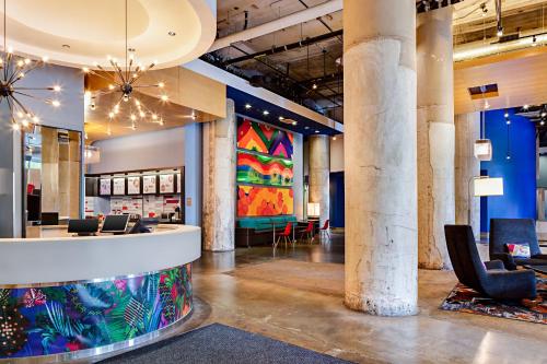 Aloft Dallas Downtown - main image