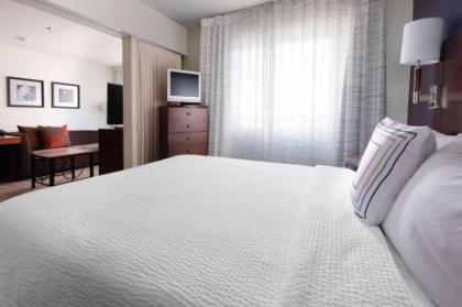 Sonesta ES Suites Dallas Central Expressway - image 4
