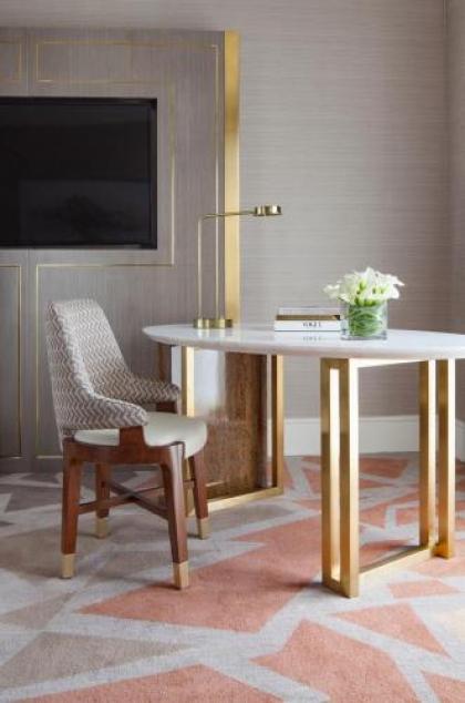 Hotel Crescent Court - image 4