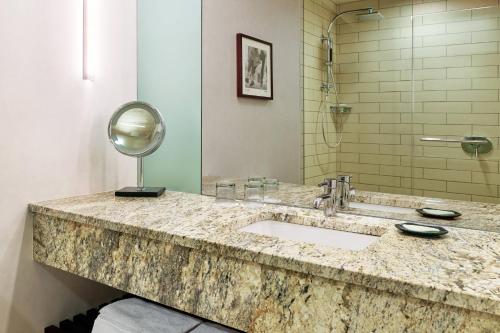 The Westin Galleria Dallas - image 2