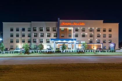 Hampton Inn  Suites Dallas East Texas