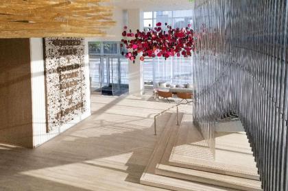 HALL Arts Dallas Curio Collection by Hilton - image 3