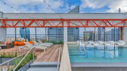 CozySuites Best Sky Pool in Dallas 2BR 2BA Dallas Texas