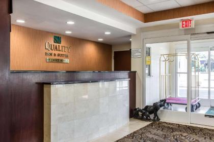 Quality Inn & Suites Danbury near University - image 2