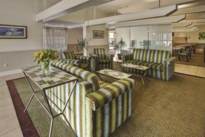 La Quinta by Wyndham Danbury - image 2