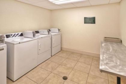 La Quinta by Wyndham Danbury - image 3