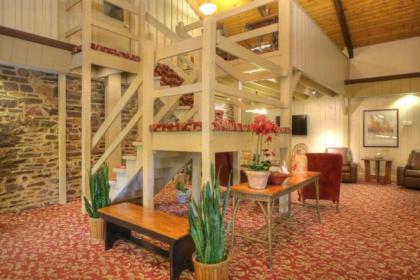 Pine Barn Inn - image 12