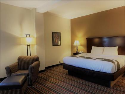 Quality Inn - image 3