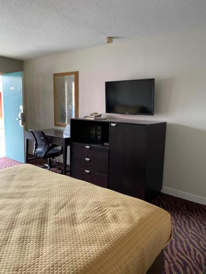 Red Carpet Inn & Suites - Danville - image 15