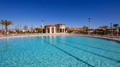 Regal Splendor Villa Davenport