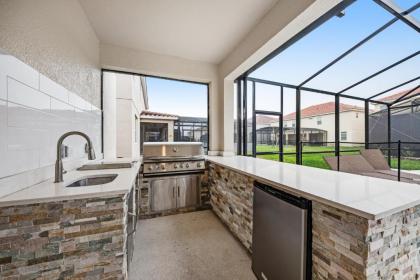 Southern Magnolia Retreat - image 4