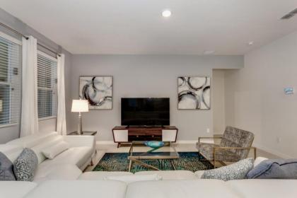 You have Found the Perfect 6 Bedroom Villa on Solterra Resort Orlando Villa 3689 - image 10