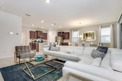 You have Found the Perfect 6 Bedroom Villa on Solterra Resort Orlando Villa 3689 - image 11