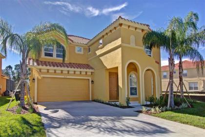 Grande Villa  Stunning 6 Bedroom Family Villa South Facing Pool Spa and BBQ Davenport Florida