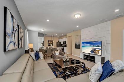 Lush Home with Harry Potter Room & Big Pool Area - CDC Standards 7ST477 - image 10