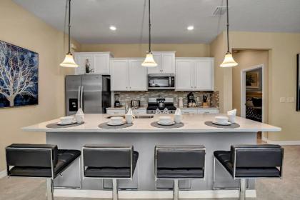 Lush Home with Harry Potter Room & Big Pool Area - CDC Standards 7ST477 - image 14