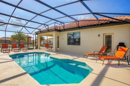 Near Disney   4BR Home   Private Pool and BBQ Florida