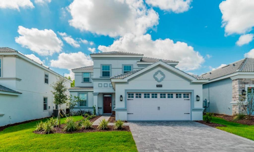 5 Star Villa with Private Pool on Champions Gate Orlando Villa 4331 - image 2