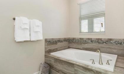 Luxury Contemporary Style Villa on Champions Gate Orlando Villa 4340 - image 16
