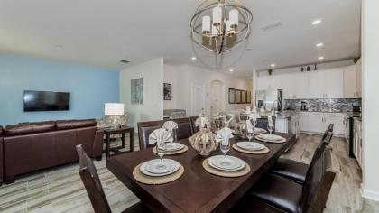Beautiful Villa with first class amenities on Champions Gate Resort Orlando Villa 4936 - image 9