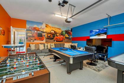 Frozen Themed Room Stunning HomeBig Pool and Game Room NEAR Disney 6AV308 - image 5