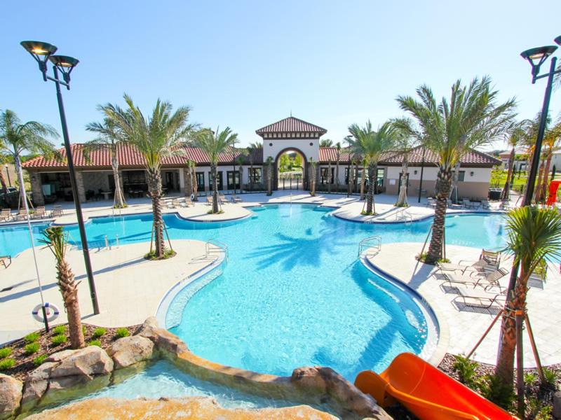 20 Mins to Disney in Solterra Resort 7-Bed Private Pool - image 2