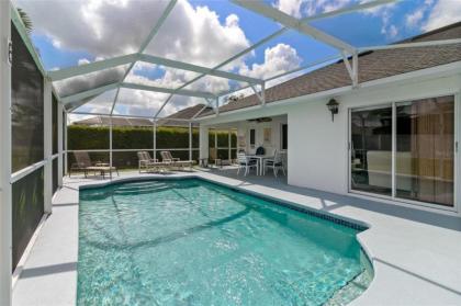 Villa Cove   168 Shady Oak by Fairytale VR