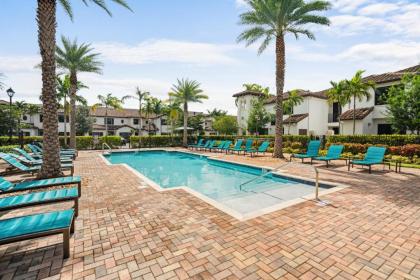 Aparthotels in Davie Florida