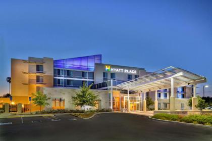 Hotel in Davis California