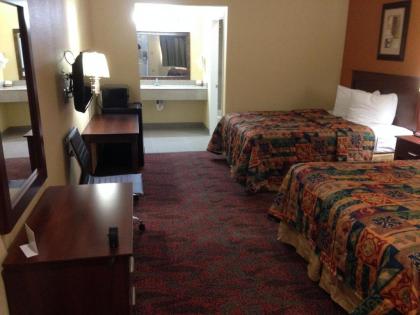 Executive Inn - image 2