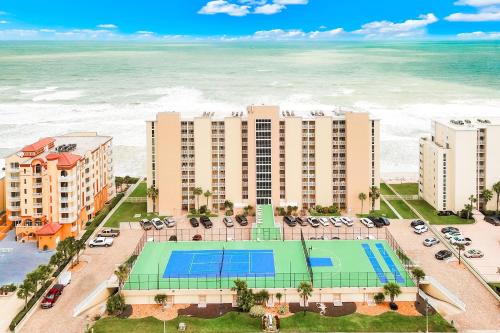 Shores Club - 305 - image 5