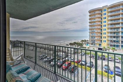 Ocean-View Condo with Balcony on Daytona Beach! - image 12