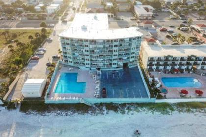 Daytona Beach Club  Beachfront Beetle